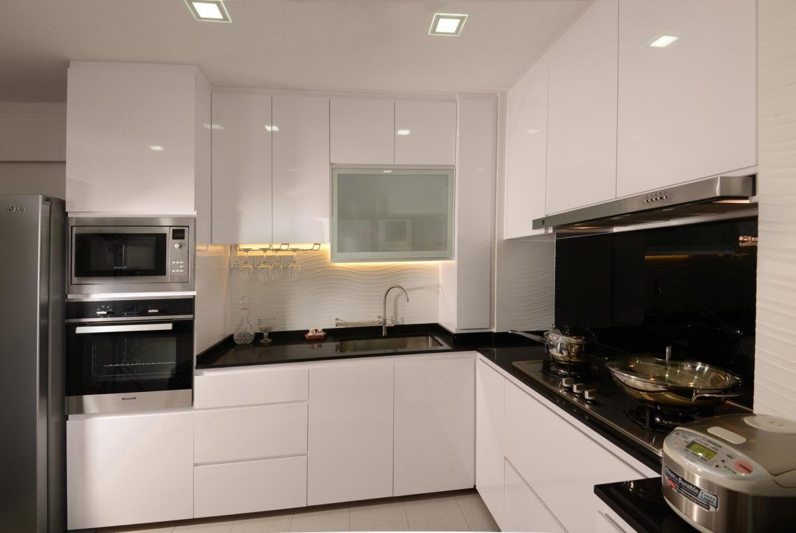 Top Renovations to Complete Before You Sell Your Home inception-app-prod/OTc3YjczZDctNWViMC00Y2EwLTg3ZGMtNWQ1MjI3MjNkMTc0/content/2019/01/kitchen 1.jpg