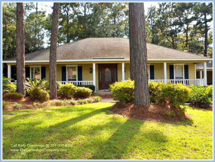 inception-app-prod/OTg3NWIzOGQtOGU3YS00OTY2LTlkNzktZDZmMTNmN2NlMGNl/content/2017/11/lake forest home1.jpg