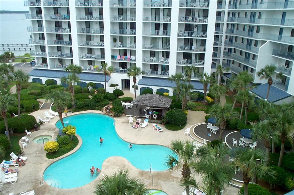 Condos for Sale in Gulf Shores Surf and Racquet - Gulf Shores AL inception-app-prod/OTg3NWIzOGQtOGU3YS00OTY2LTlkNzktZDZmMTNmN2NlMGNl/content/2017/12/GS Surf and Raquet.jpg