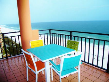 Condos for Sale at Seachase Orange Beach inception-app-prod/OTg3NWIzOGQtOGU3YS00OTY2LTlkNzktZDZmMTNmN2NlMGNl/content/2017/12/Seachase Balcony-2.jpg