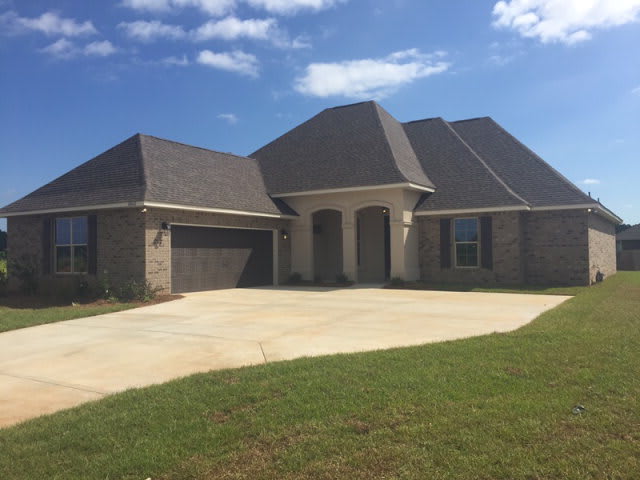 Homes for Sale in Canaan Place - Daphne AL inception-app-prod/OTg3NWIzOGQtOGU3YS00OTY2LTlkNzktZDZmMTNmN2NlMGNl/content/2017/12/cannaan place-2.jpg