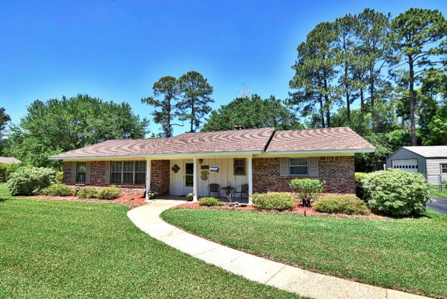 inception-app-prod/OTg3NWIzOGQtOGU3YS00OTY2LTlkNzktZDZmMTNmN2NlMGNl/content/2017/12/colonial acres.jpg