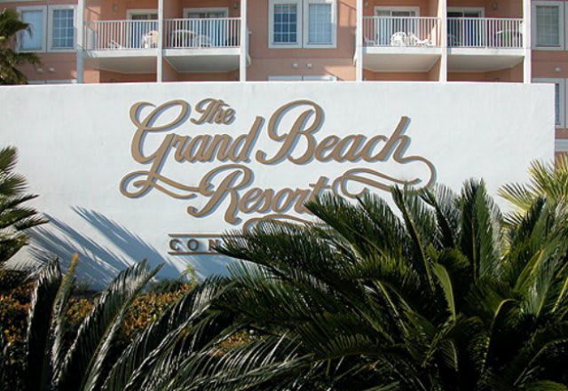 inception-app-prod/OTg3NWIzOGQtOGU3YS00OTY2LTlkNzktZDZmMTNmN2NlMGNl/content/2017/12/grand beach resort-2.jpg