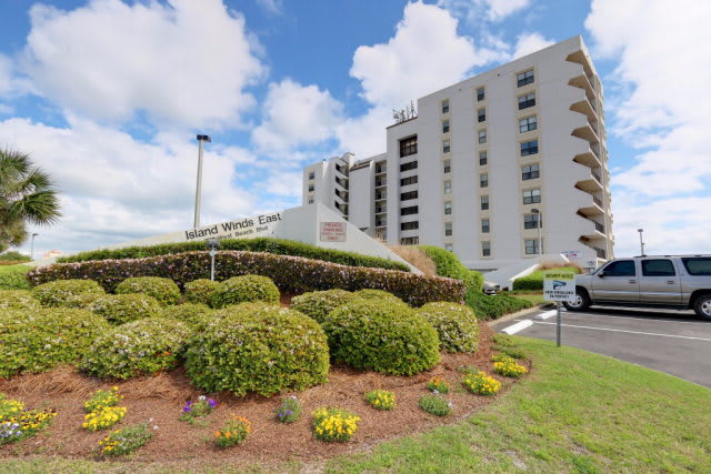 Condos for Sale in Island Winds East - Gulf Shores AL inception-app-prod/OTg3NWIzOGQtOGU3YS00OTY2LTlkNzktZDZmMTNmN2NlMGNl/content/2017/12/island winds east1.jpg