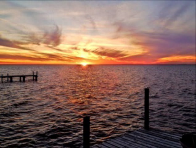 inception-app-prod/OTg3NWIzOGQtOGU3YS00OTY2LTlkNzktZDZmMTNmN2NlMGNl/content/2017/12/magnolia beach-2.jpg