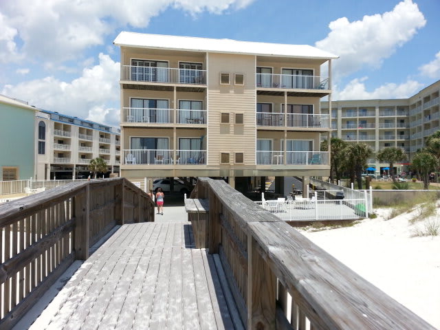 Condos for Sale in Romar Beach - Gulf Shores AL inception-app-prod/OTg3NWIzOGQtOGU3YS00OTY2LTlkNzktZDZmMTNmN2NlMGNl/content/2017/12/romar beach-2.jpg