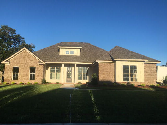 Homes for Sale in Sedgefield - Fairhope AL inception-app-prod/OTg3NWIzOGQtOGU3YS00OTY2LTlkNzktZDZmMTNmN2NlMGNl/content/2017/12/sedgefield-2.jpg