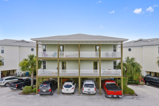 inception-app-prod/OTg3NWIzOGQtOGU3YS00OTY2LTlkNzktZDZmMTNmN2NlMGNl/content/2017/12/turtle creek.jpg