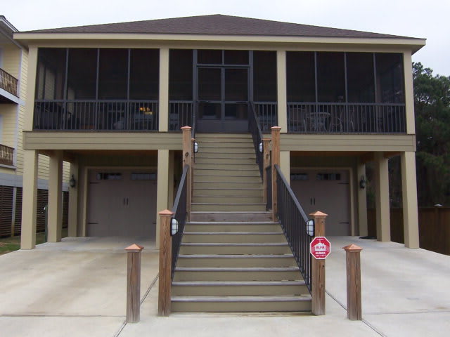 inception-app-prod/OTg3NWIzOGQtOGU3YS00OTY2LTlkNzktZDZmMTNmN2NlMGNl/content/2017/12/yacht club.jpg