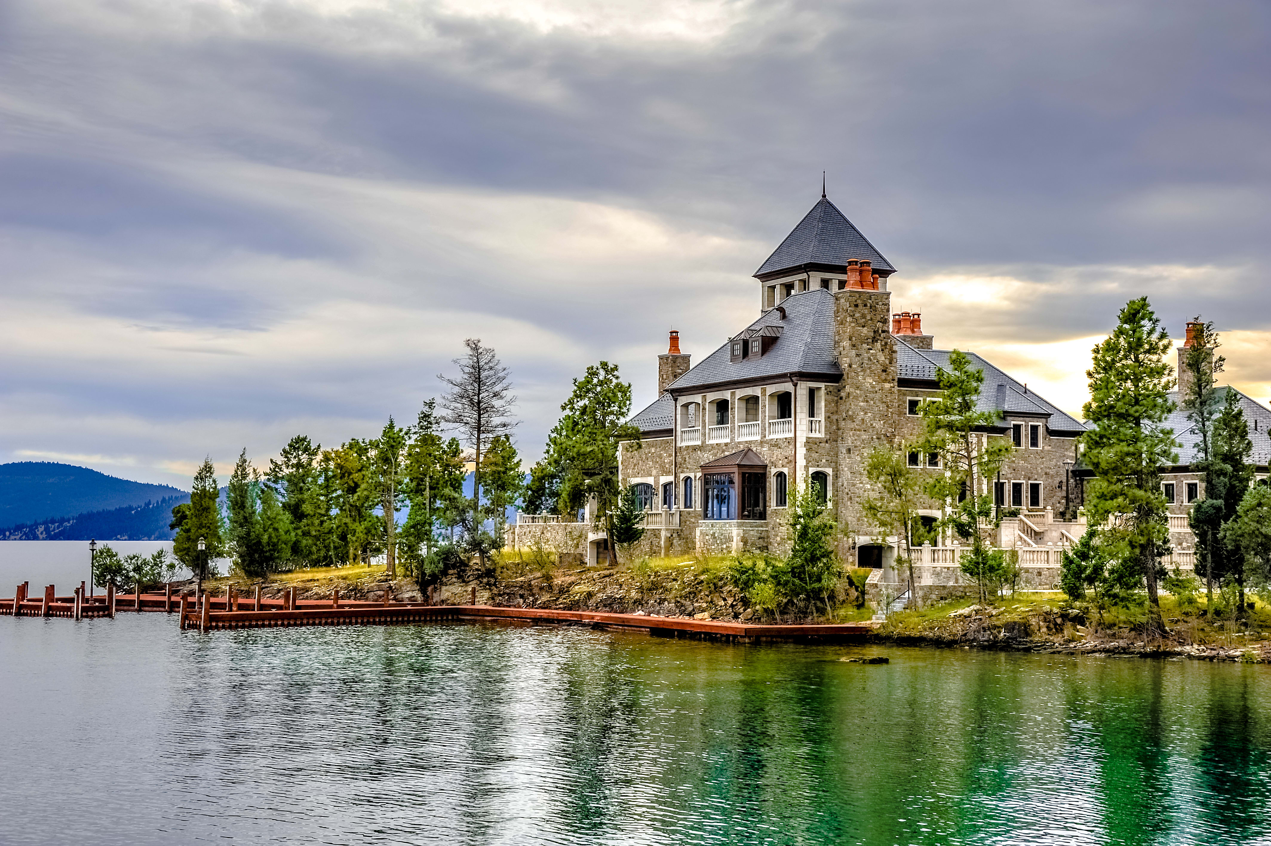 inception-app-prod/OWUyMzBiMWMtZDk0Ni00NzE0LWJkZGQtZTVhOTNjN2I5NmFm%2Fcontent%2F2016%2F09%2FShelter Island Estate.jpg