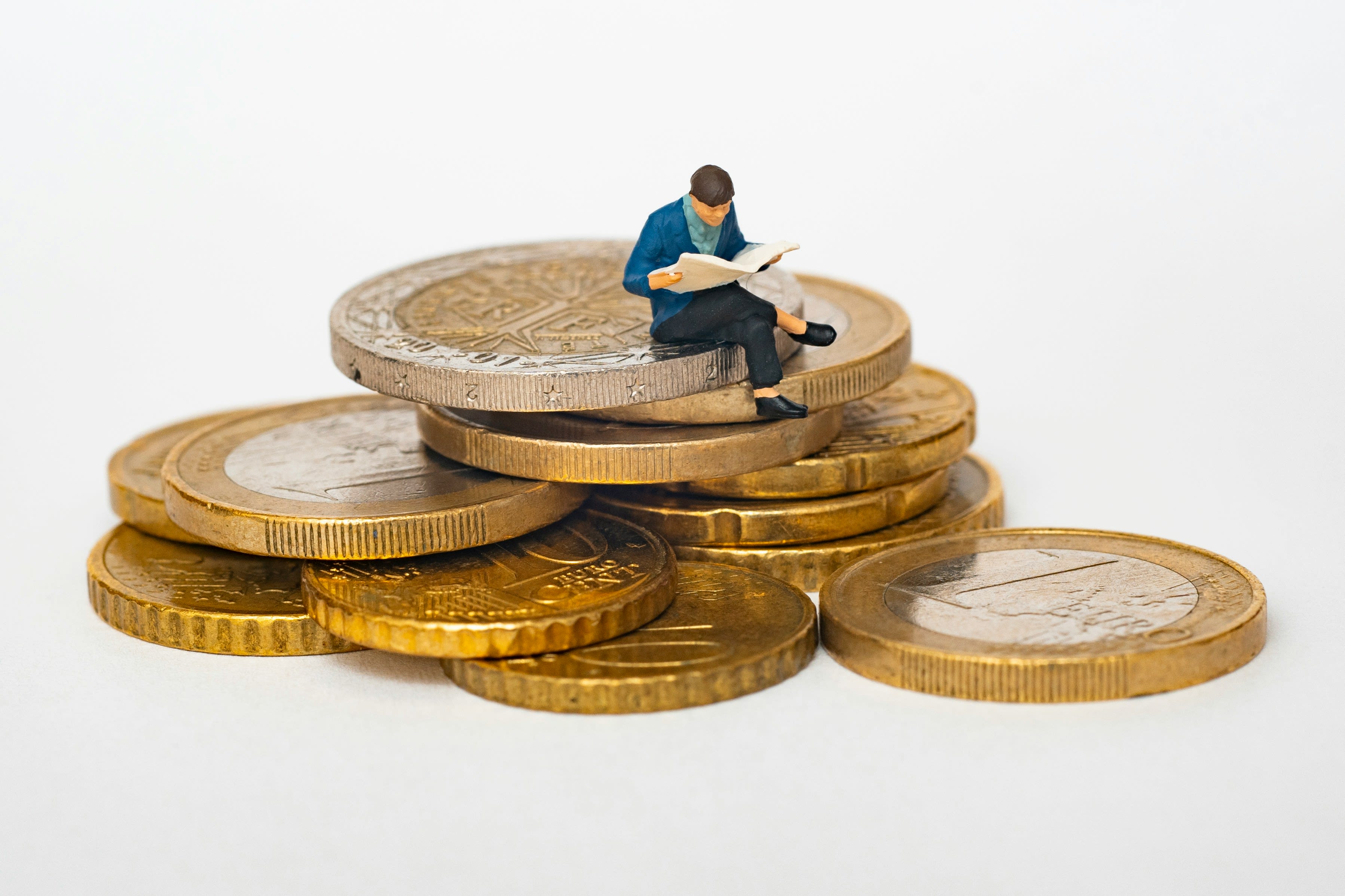 10 Things Everyone Should Know About Real Estate Investing inception-app-prod/OWUyN2MwMWEtMWQwOS00Mzc5LWE3NmEtMDZlZmY2YTNiYjZl/content/2024/10/42e7b1be806704c1fa1301f4dbf56c3fbb0cae24.jpg