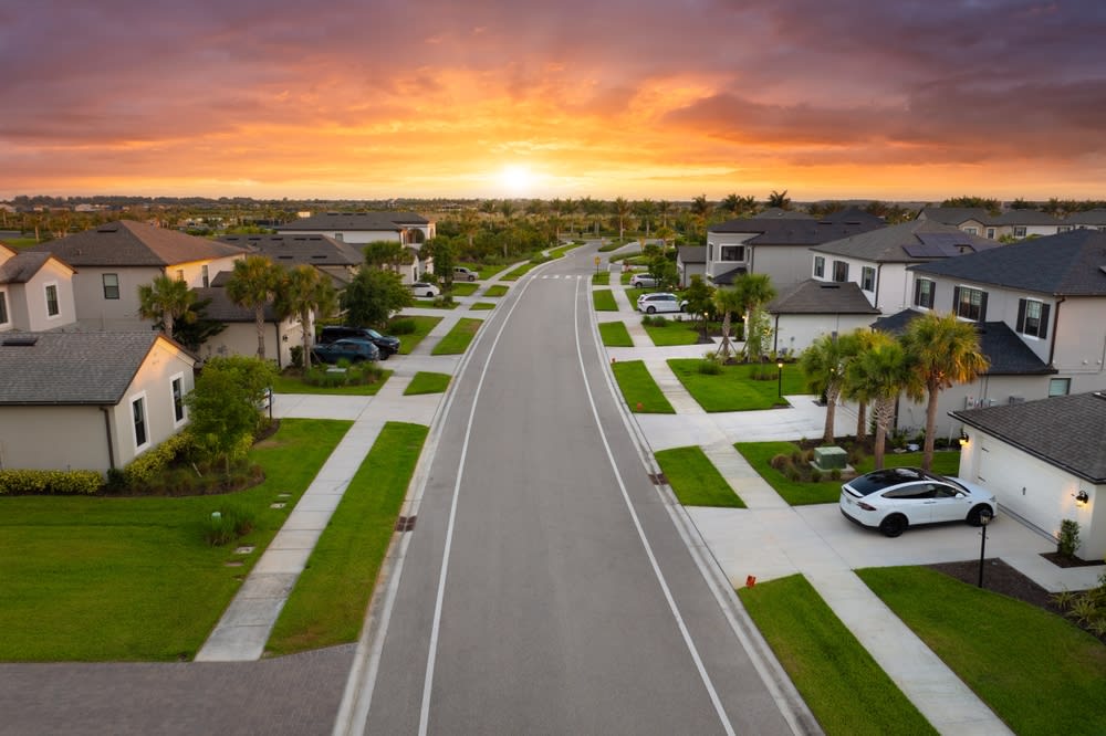 Why 2025 is the Year to Invest in Florida’s Real Estate Market inception-app-prod/Y2FmMWMzZmQtOTNjMS00MGE0LThmNWItMTMxNzMzMWQ0MWEw/content/2025/03/7ac57559290f2708028dd3ef102776cbfa691c19.jpg