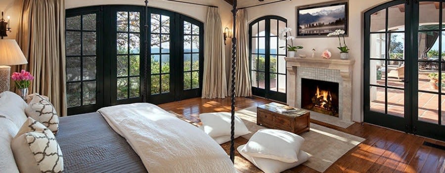 How to Stage Your Home for Fall Showings inception-app-prod/Y2I2NWMzYWEtYmM5Zi00NjhkLWExNzYtZTNlNzg1MDBkNjc4/media/2015/11/photo.jpg