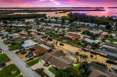 Coral Shores inception-app-prod/Y2MzYzM0NWUtMDdkZC00MTkwLTlhODQtZTJjZTc5ZTVkZDU5/content/2020/04/d0c84af9-1564-4560-be98-29a52ffebe43.jpeg