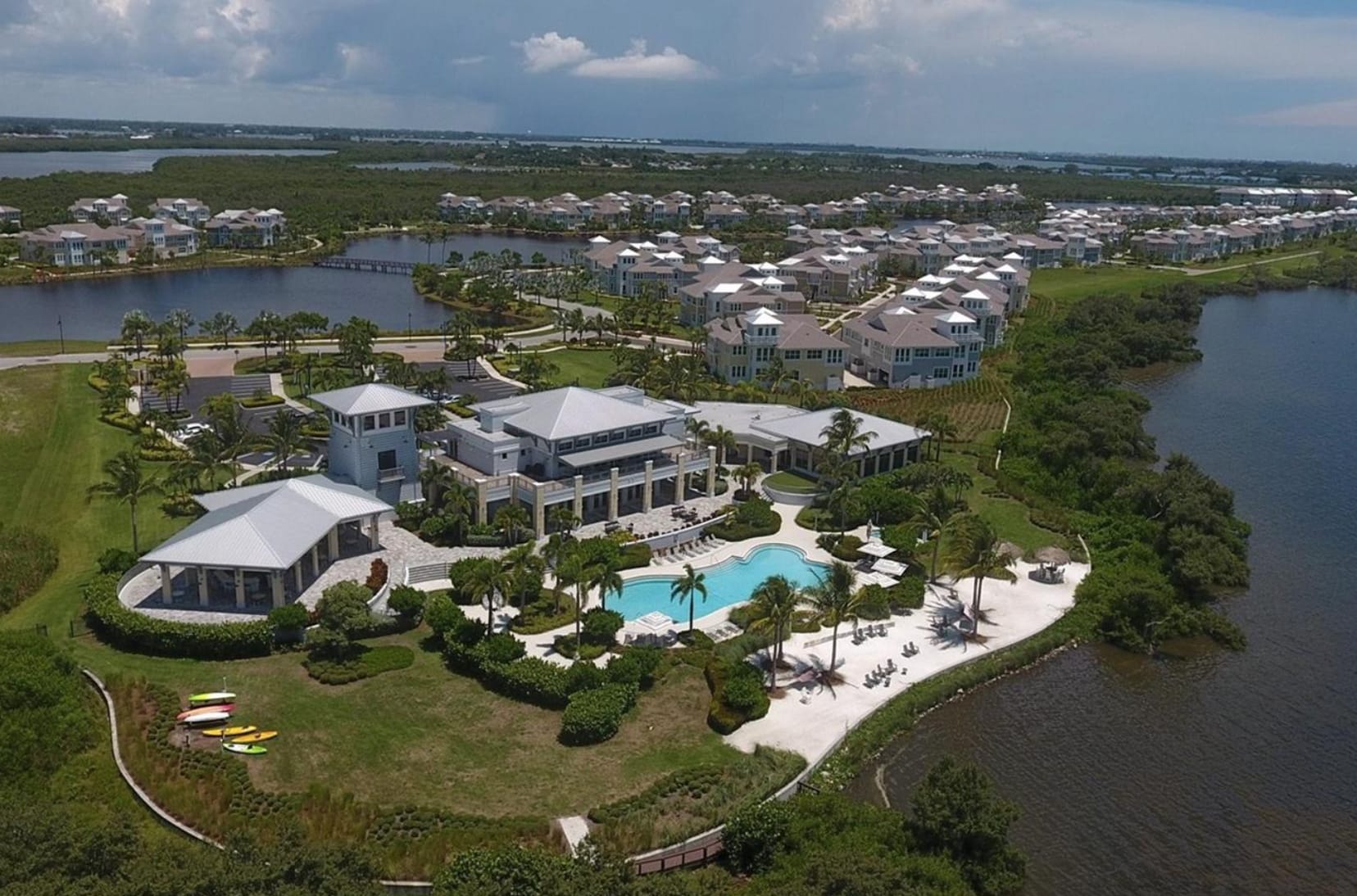 One Particular Harbour and Marina Walk inception-app-prod/Y2MzYzM0NWUtMDdkZC00MTkwLTlhODQtZTJjZTc5ZTVkZDU5/content/2023/05/7b35e786f0e3edde677a6c2420731dded807a945.png