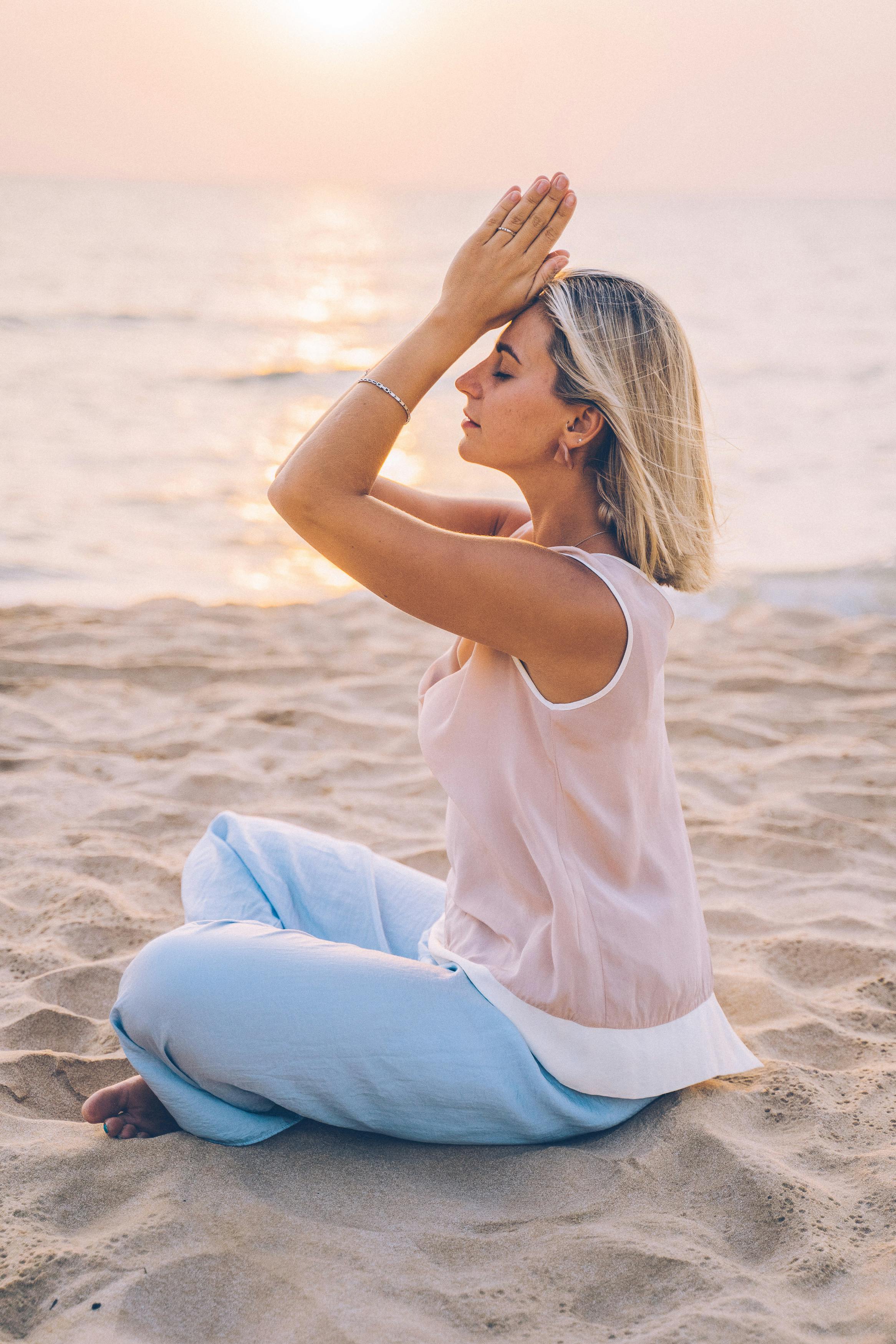 Stay Active: The Best Gyms and Yoga Studios in Anna Maria Island and Longboat Key inception-app-prod/Y2MzYzM0NWUtMDdkZC00MTkwLTlhODQtZTJjZTc5ZTVkZDU5/content/2024/12/a2ce090e2af73057b7a75ec6fba6ae6790d5cea4.jpg