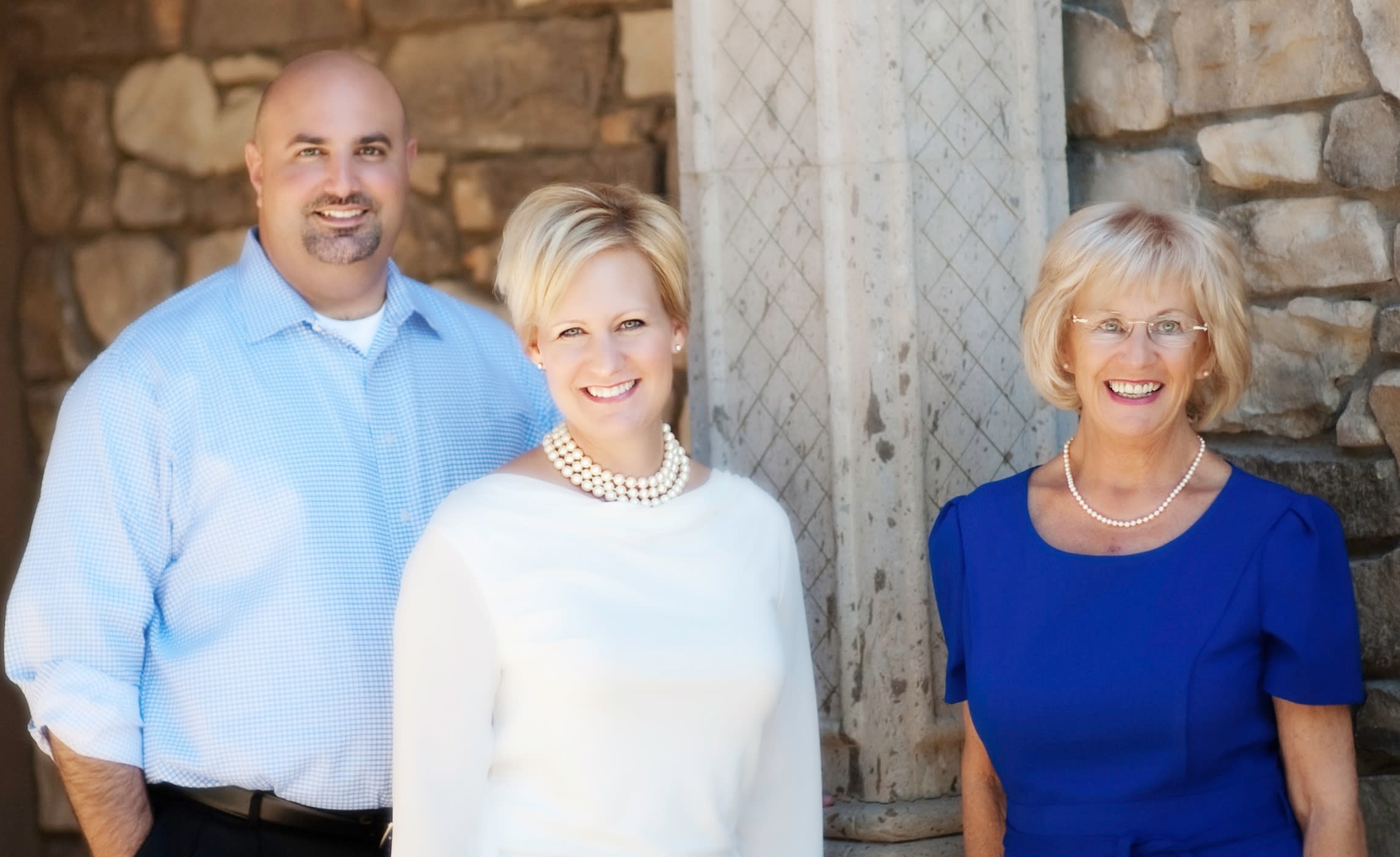 inception-app-prod/Y2NkMjgxYzQtMWMwNy00N2NjLWI2YWYtZTZiMzk5MzY3YWRk%2Fmedia%2F2015%2F01%2FReal Estate Bio Pic.jpg