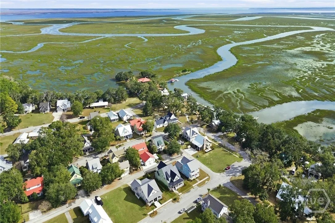 Yellow Bluff Marina & Retreat inception-app-prod/Y2NkODQ0MzAtODMzYi00MzJmLWE1MDktNzY3NjFmMDgzYzEz/content/2026/03/8a330bca74d31dac7c0498338b6bd10778d71dc4.webp