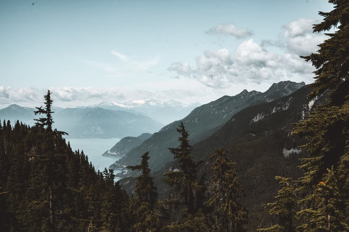 20 Amazing Pacific Northwest Family Vacation Ideas inception-app-prod/Y2RkN2E3YmItNjk5Zi00YzM1LTlkMWUtMDUyZmJmZGVhNGIx/content/2022/03/2baa3ddb2ac56aca3a1ed98ced9369d39d589e69.png