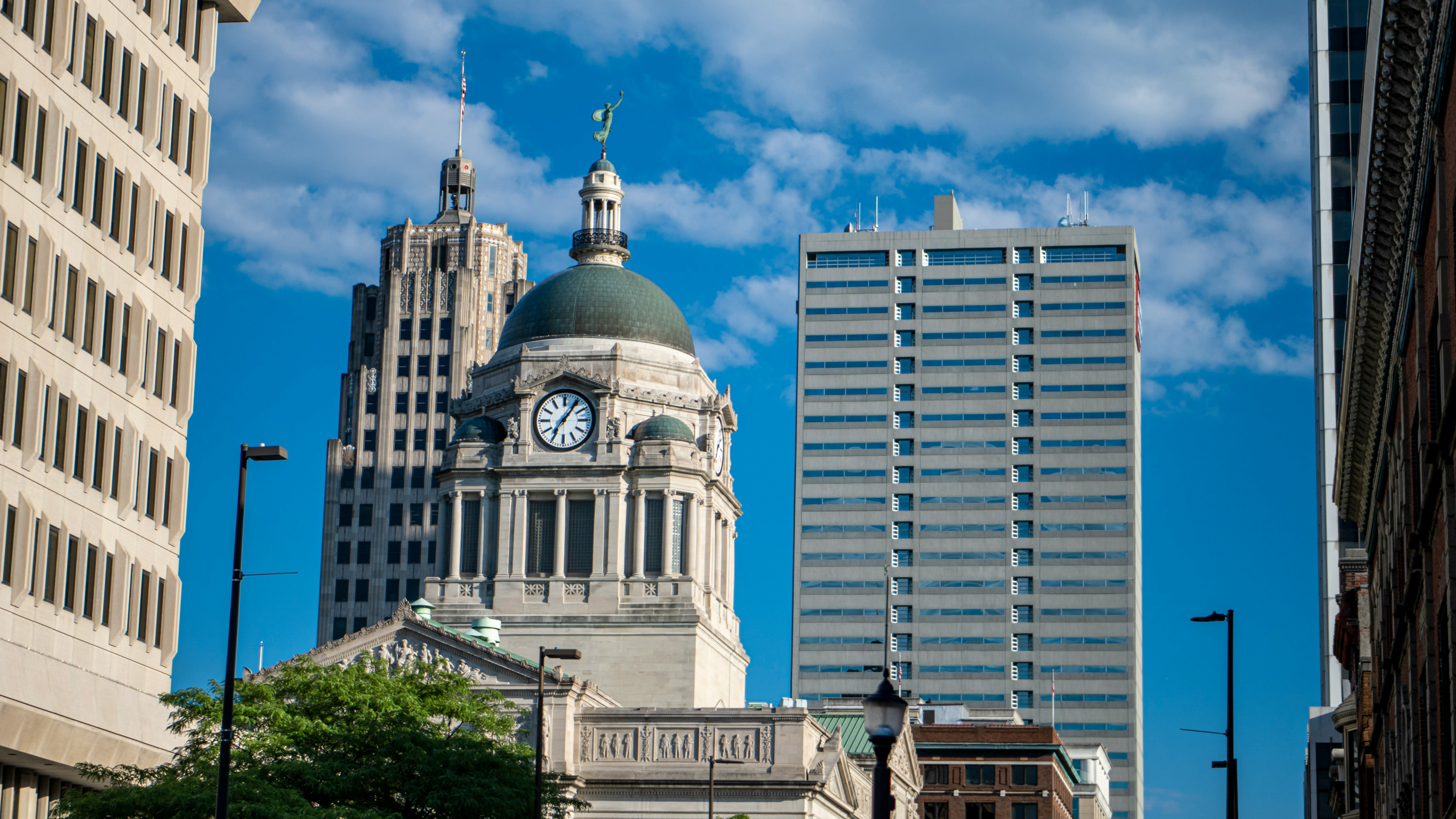 Fort Wayne inception-app-prod/Y2UwYTZhNTEtYTNjNi00NWZkLTliOTAtMWZhNzZiMGIwMzVh/content/2025/12/869159be59a896a24c980d95b43d23274c60b062.jpg
