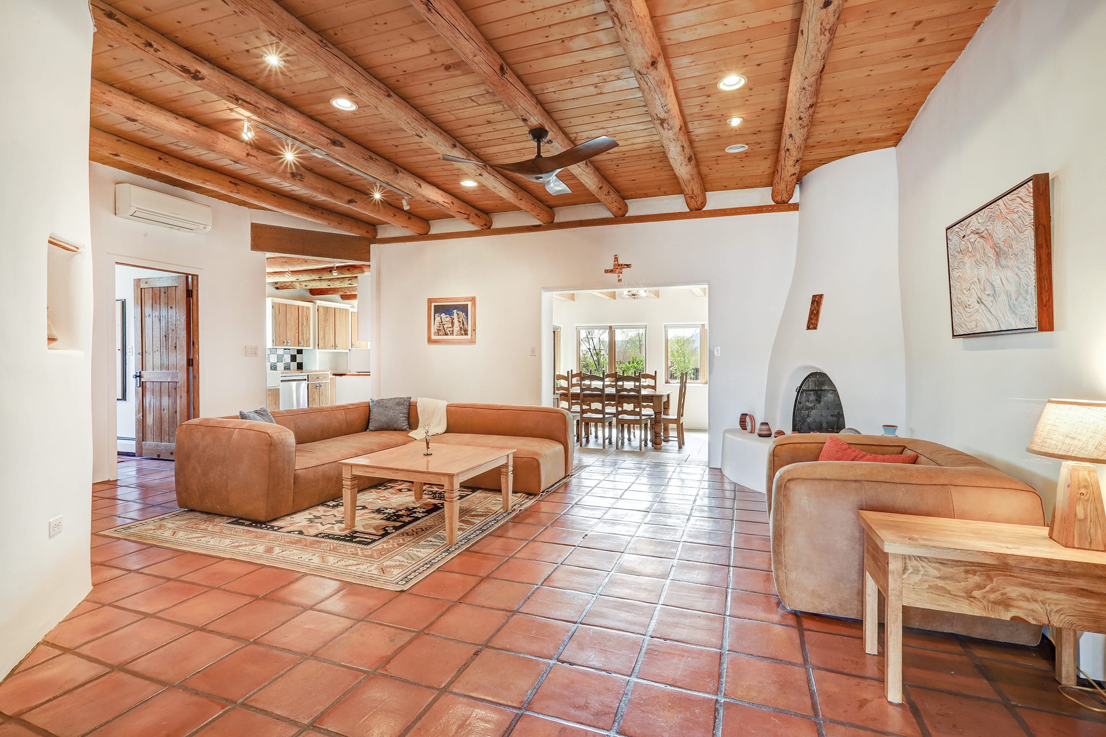 23 PRIVATE DR 1637A ABIQUIU NM 87510 inception-app-prod/YTFhMjY2NTctZTkwYS00NGRmLThjZTctNDFlNjg3MzNjNTI0/content/2024/04/7ca882fdd4d1919687a01cea6edd95c3b3366828.jpg