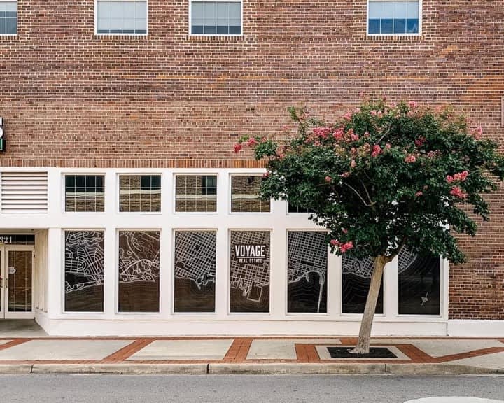 The Difference We Make inception-app-prod/YTQ5N2EyMDgtODE2Zi00YjEwLWJiY2MtZjA3ZDNhZDQ3ZmRk/content/2020/11/voyagehq.jpg