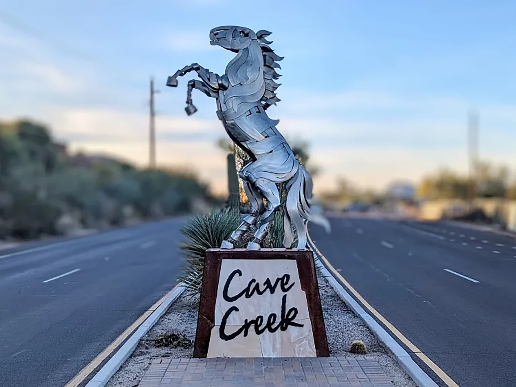 Cave Creek Homes for Sale inception-app-prod/YTVhM2RjOTUtMmQ4Yi00YzQ4LTljODUtZDRhYTgyMmYwMTYx/content/2025/09/f1fe3bd86106eb4fb99bd7884e702eb4cb4f7600.jpg