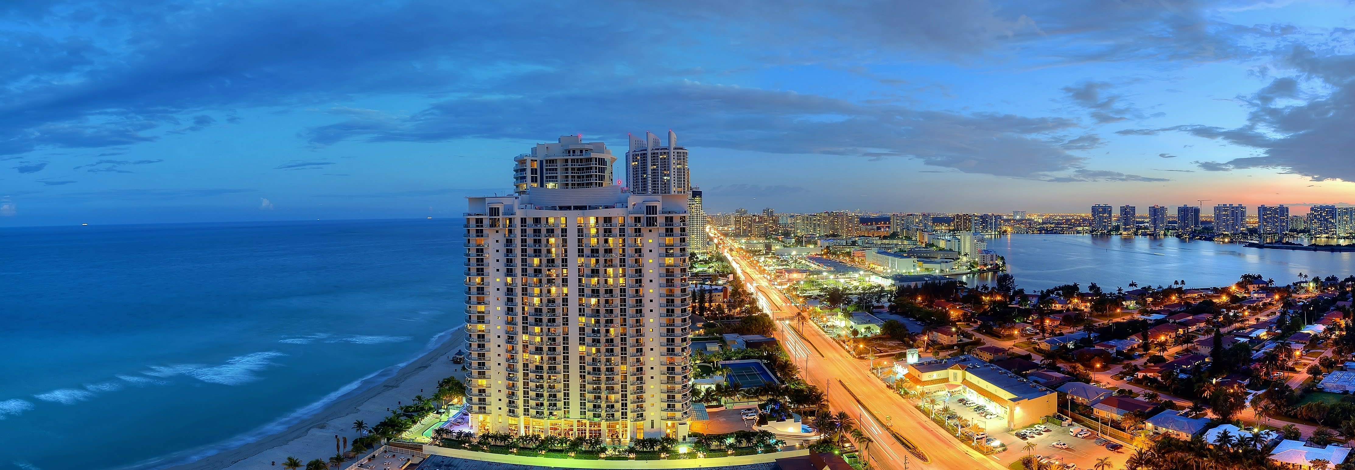 Sunny Isles Beach inception-app-prod/YTVjNjI4MzYtY2ZhYy00Y2M1LThkYjgtYmU0MTc5OTM1NjEx/content/2016/03/sunny_isles_beach_miami_florida_panorama_city_hd-wallpaper-79667.jpg