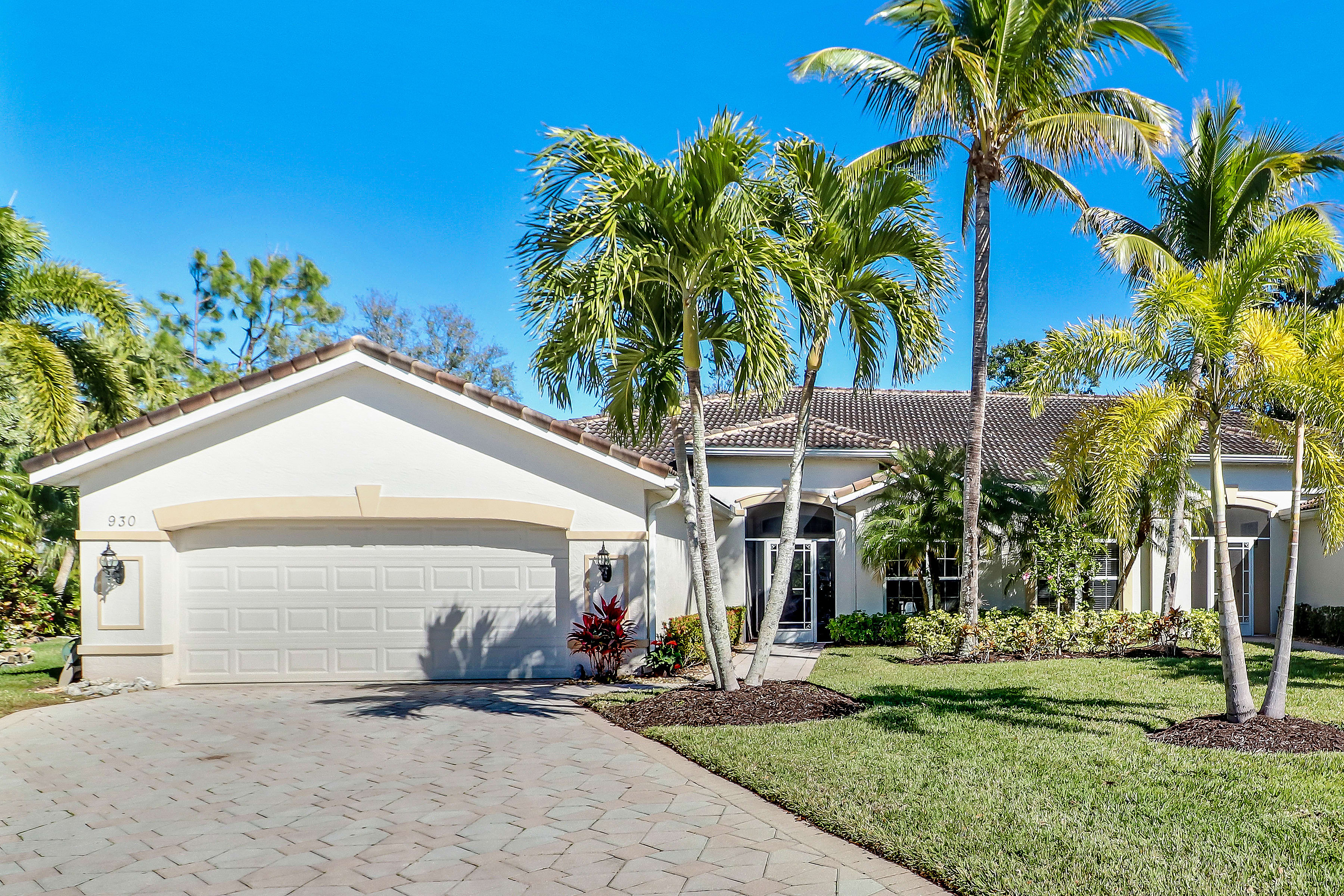 HUGE Price Reduction in Glen Eagle! inception-app-prod/YTZiNjBhMWEtYjZiYi00MDdhLTlmOGEtZGJjNzllYjMwMjQw/content/2019/03/Fairhaven ext-2.jpg