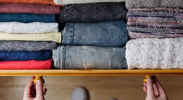 The KonMari Method: Helping You Prep Your House For Sale inception-app-prod/YWNhOGE5N2MtMDJiYy00NWI5LWJmZmYtMTAzNTczM2E0MWFj/content/2019/03/blog-cover.jpg