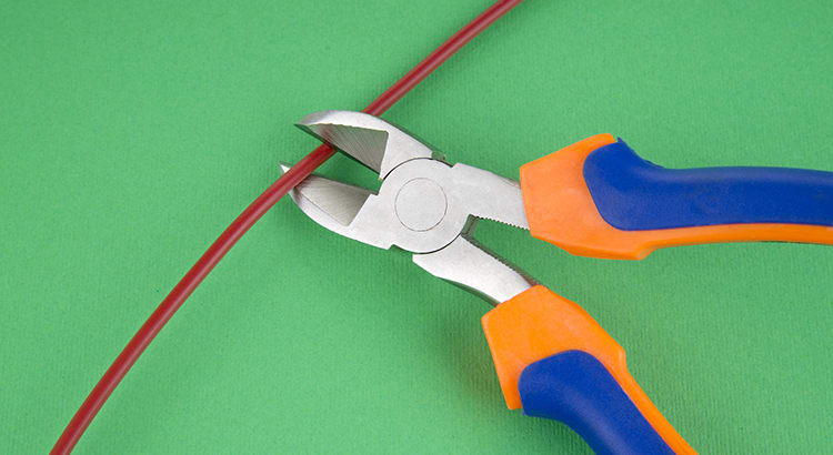 Cut the Cord to Your Cable Company and SAVE MONEY! inception-app-prod/YWNhOGE5N2MtMDJiYy00NWI5LWJmZmYtMTAzNTczM2E0MWFj/content/2019/05/banner-mail.jpg