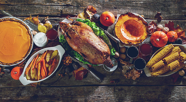 Thanksgiving 2020 – COVID-19 safety inception-app-prod/YWNhOGE5N2MtMDJiYy00NWI5LWJmZmYtMTAzNTczM2E0MWFj/content/2020/11/thanksgiving2020.jpg