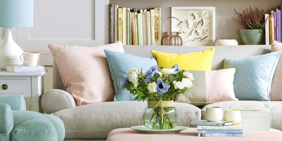 26 Spring Decor Ideas to Make Your Home as Cheery as the Season inception-app-prod/YWQ3MmIwNWYtMDIxZS00ZmYxLTgwMzctNDViNjVkZTg5MTNi/content/2021/03/spring-decor-ideas-1578436972.jpg