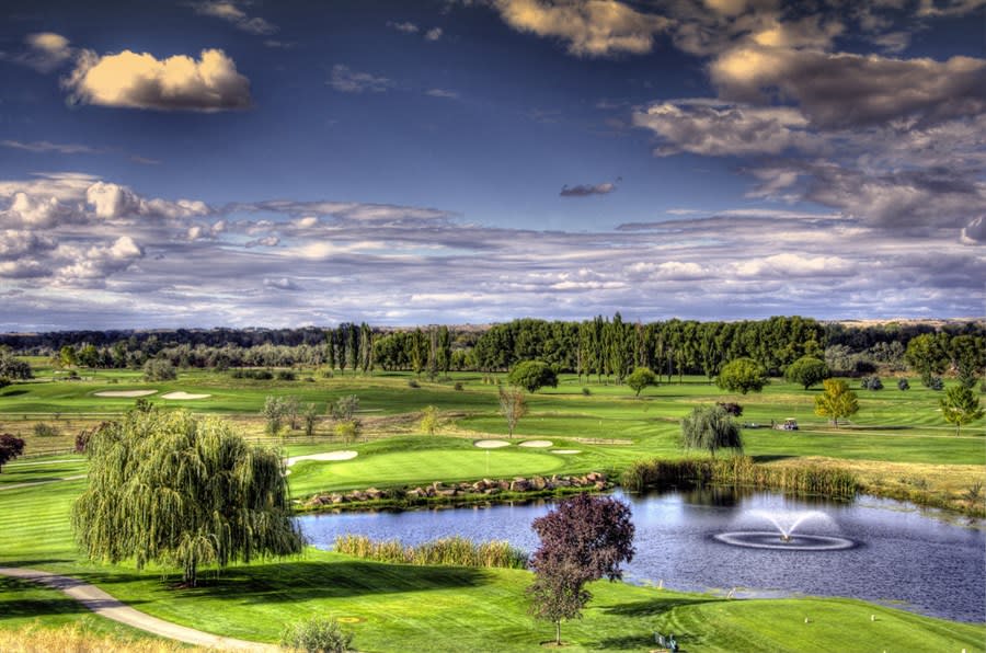 inception-app-prod/YWVkYzY2MzYtYzU5Ni00MTI5LTljZjQtYjlhZWI2ZDFmNDIy/content/2016/02/Spurwing golf course.jpg