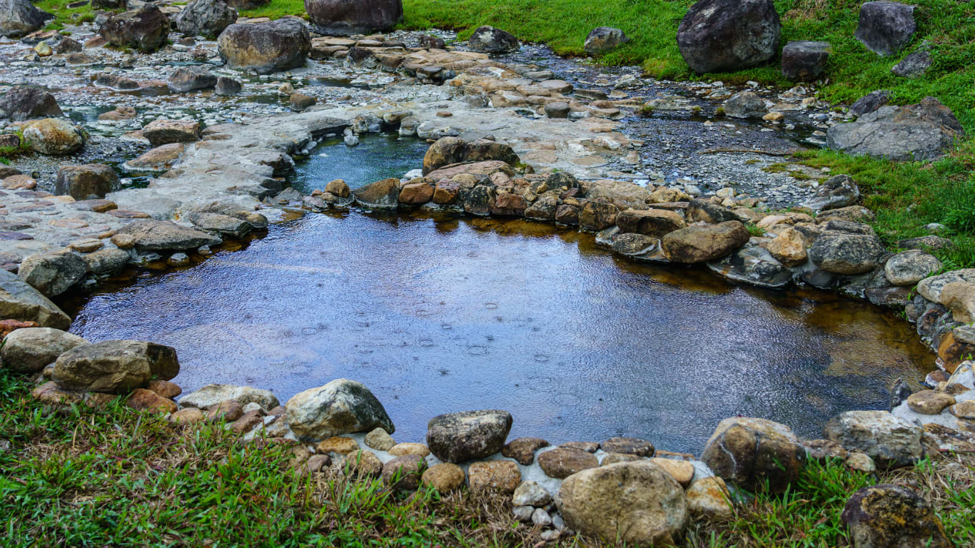 Idaho Hot Springs inception-app-prod/YWVkYzY2MzYtYzU5Ni00MTI5LTljZjQtYjlhZWI2ZDFmNDIy/content/2023/04/39c67fbcd38acb093984bef80b642b4b0add8fa2.png