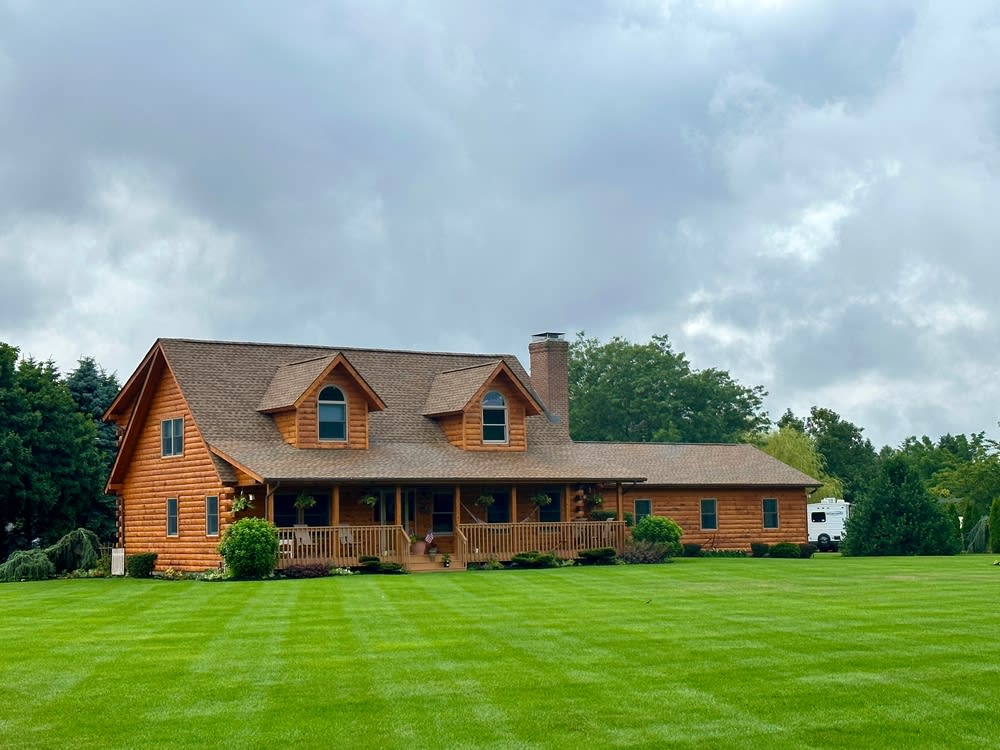 Seasonal Vacation Homes: Investing for Pleasure and Profit inception-app-prod/YWY2MjlhODgtNmI0Mi00OTMxLWI3N2YtNDRjYmM3MDI2YWQy/content/2024/10/862cd7f1e2b95651e5ca0a02d52d32b73e0eddec.jpg