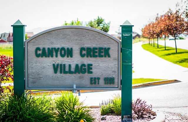 Canyon Creek Village inception-app-prod/YjA1MmZmY2EtZjZkNS00Y2JmLWI0NDEtYWE0ZTgwOTVhOTY2/content/2016/03/Canyon Creek Sign-3.jpg