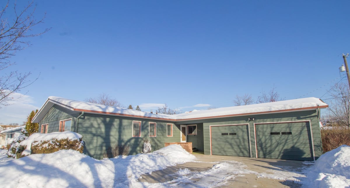 New Listing! 4222 Larkspur Drive, Missoula inception-app-prod/YjA1MmZmY2EtZjZkNS00Y2JmLWI0NDEtYWE0ZTgwOTVhOTY2/content/2017/01/1-2.jpg