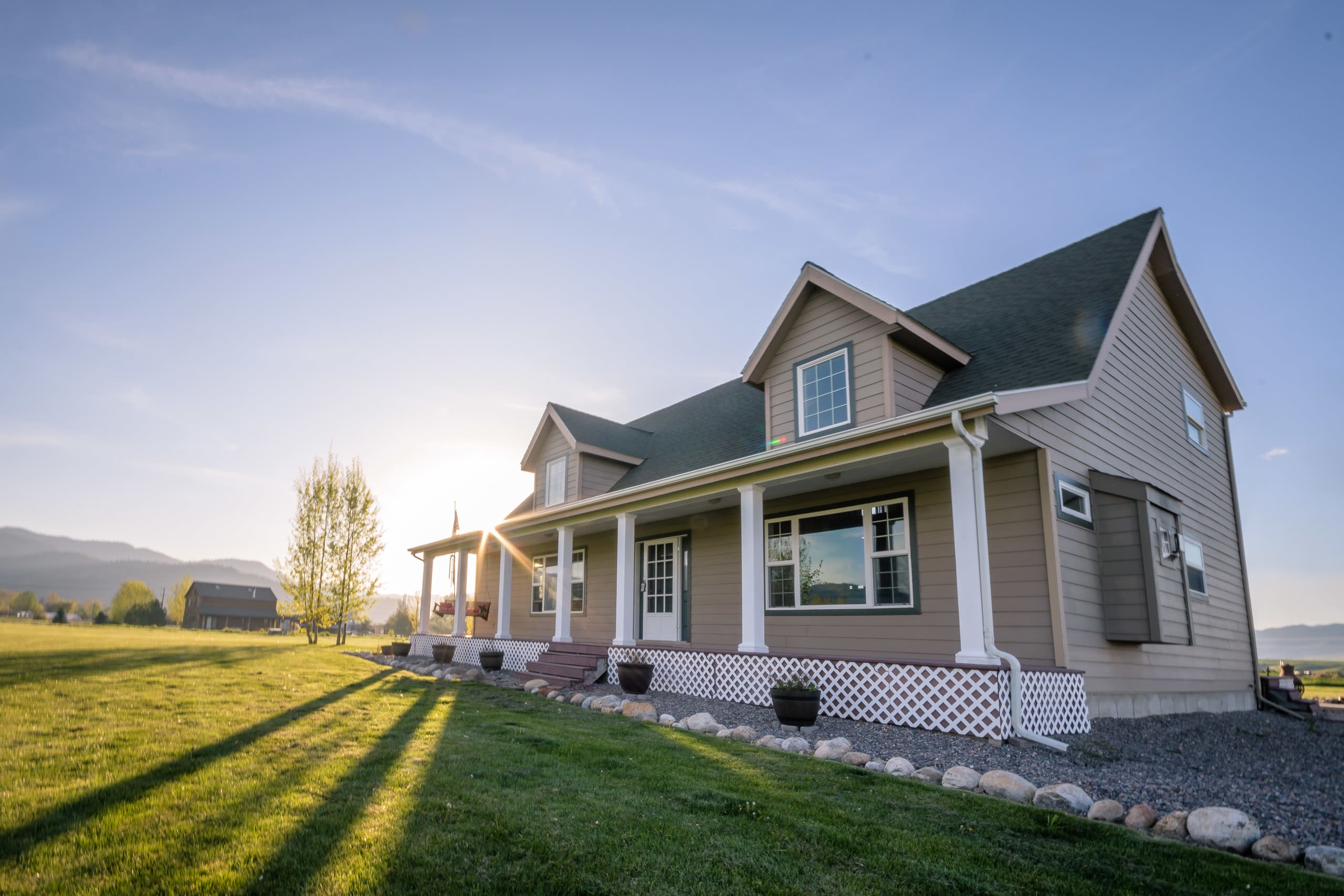 Welcome to 11195 Bruin Lane! inception-app-prod/YjA1MmZmY2EtZjZkNS00Y2JmLWI0NDEtYWE0ZTgwOTVhOTY2/content/2017/06/2-2.jpg