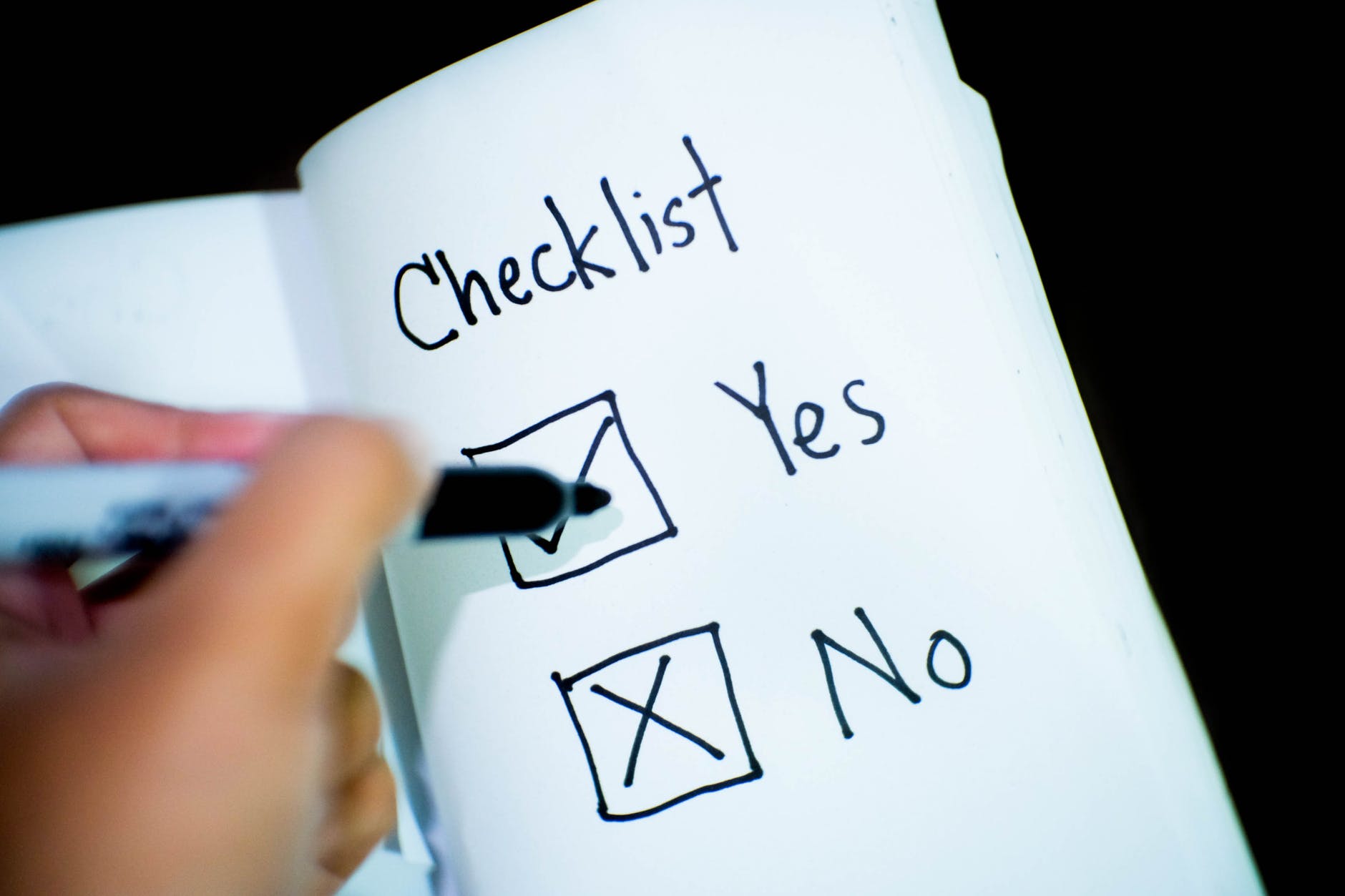 inception-app-prod/YjA1ZjUyMTItZDAzNC00ZDg0LWJiYmUtMWM2YmQ0NWEzYjIz/content/2019/11/annual-home-checklist-2.jpeg