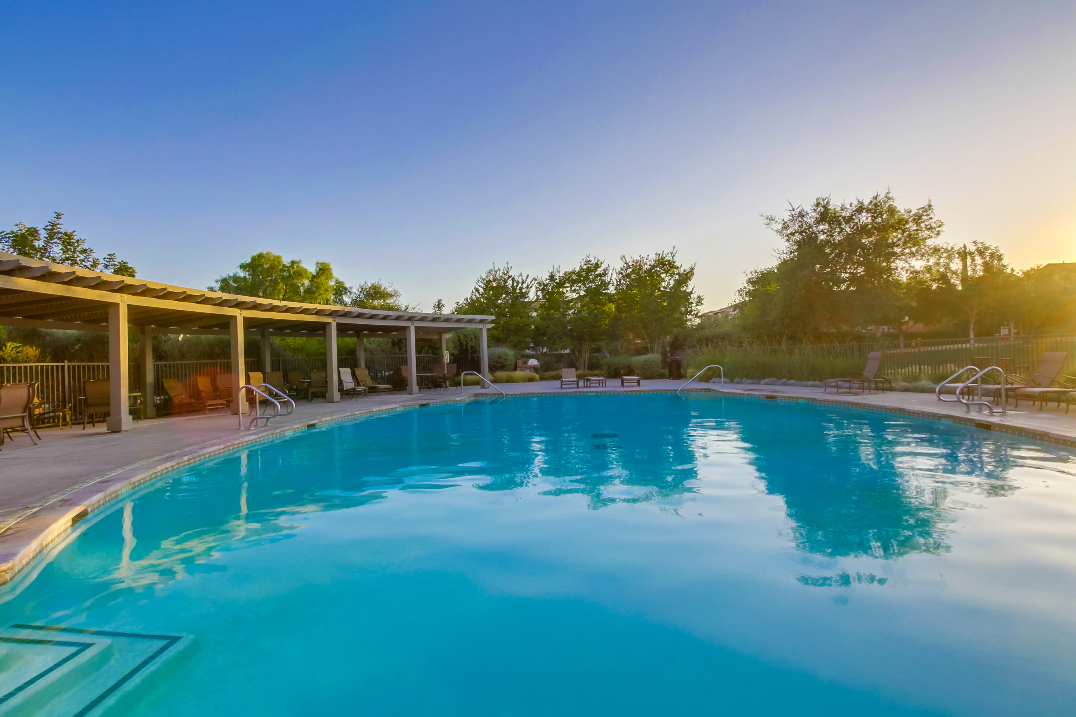 HOA MEMBERSHIP- WHAT IT MEANS FOR YOU AS A BUYER inception-app-prod/YjA2NDBiZTAtZGM4NC00MzY0LWE3YzAtZjg0ZDY2Y2NlZmZm/content/2022/04/4fb6ca8629f73f9548669435f59cf1730216b50e.jpg