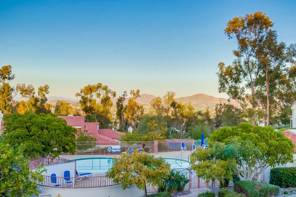 Community Spotlight: Fairway Vistas inception-app-prod/YjA2NDBiZTAtZGM4NC00MzY0LWE3YzAtZjg0ZDY2Y2NlZmZm/content/2023/01/e5c9caee1c11741ac72695a00bfd0b326753c79a.jpg