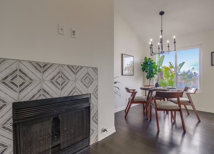 <p>4663 Iowa Street</p> inception-app-prod/YjA2NDBiZTAtZGM4NC00MzY0LWE3YzAtZjg0ZDY2Y2NlZmZm/content/2025/02/baaaefa9174da87ca3f02338a3bf835b1218eb41.png