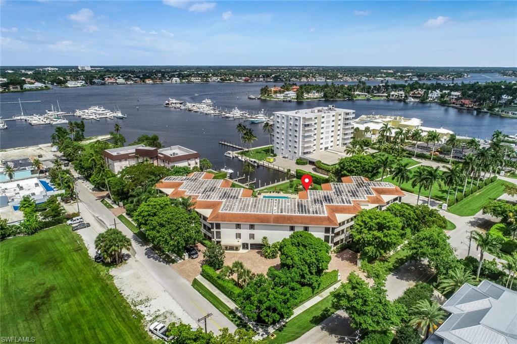 Waterfront Condo In Olde Naples! inception-app-prod/YjFkM2E4ZjYtMDQ0Mi00YWM1LWJmNzItYzA4MWEyYTc5YzAw/content/2020/03/4th-aerial-2.jpg