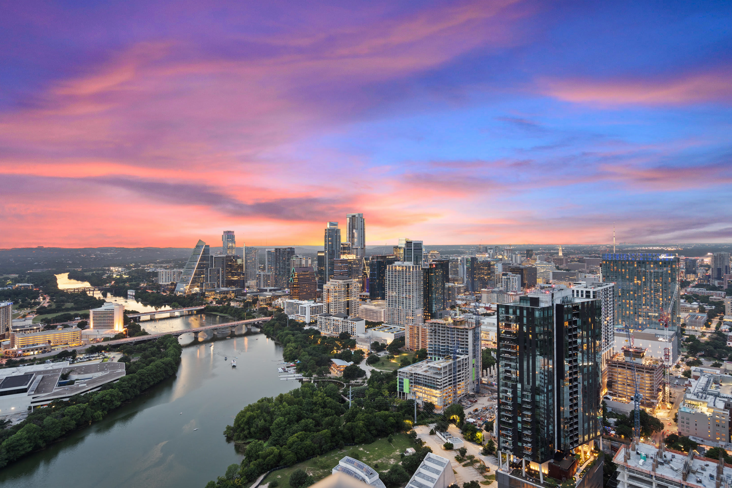 Moving to Austin: What to Expect in Your First Year inception-app-prod/YjdhNTMzZGQtOTM5ZC00MzQ3LWI4MTUtYTRkOGI0ODhkNmY5/content/2024/09/1981db5cdb3404c8ff8168eb4467ecce82307594.jpg