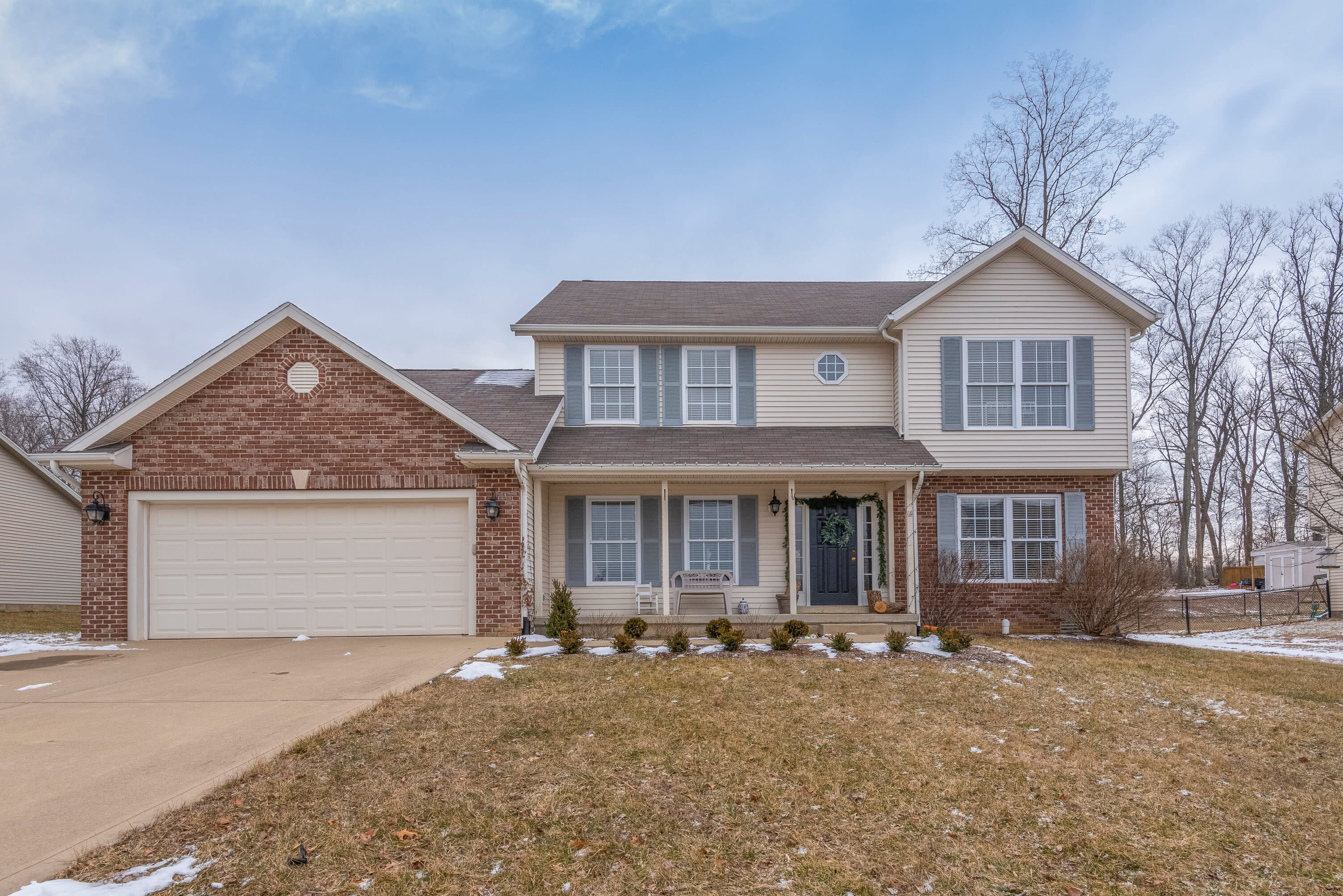 New Listing in Woodgate! 4878 N. Shadow wood Drive Bloomington inception-app-prod/Yjk5ZmU4MzItNWFlOS00NTk2LTk1OTgtNjg1NTA3Mjk2NTMw/content/2021/02/NDg3OG5zaGFkb3d3b29kZHJpdmUtcHJpbnQtMDAxLTAzMy1l-3.jpg