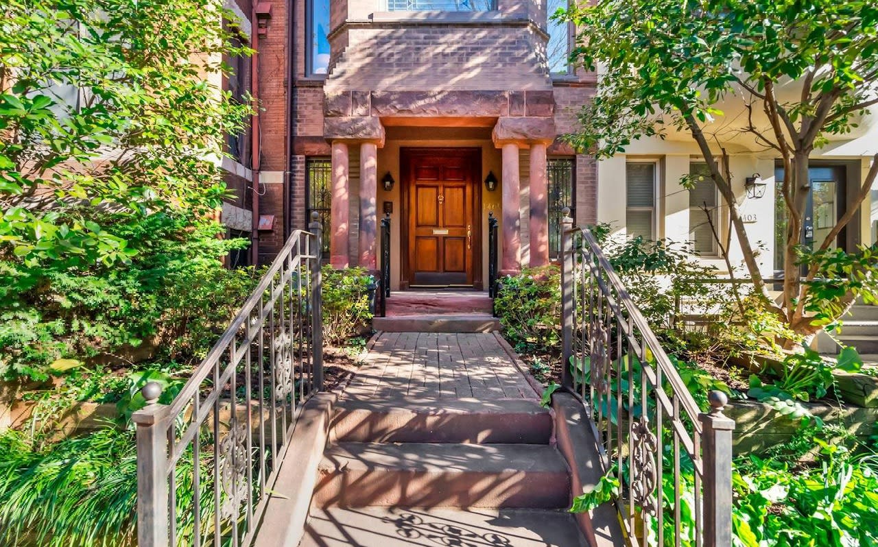 EAT, DRINK, LIVE: Top 5 Homes Near the Hottest Dining Spots in DC inception-app-prod/YmE3Y2JkNmEtMzAzNS00YWE0LTliMTAtMWRiMjUwMTkxOWYx/content/2023/07/1320638045cf48c928f10b7b1f4c69ae9883f908.jpg