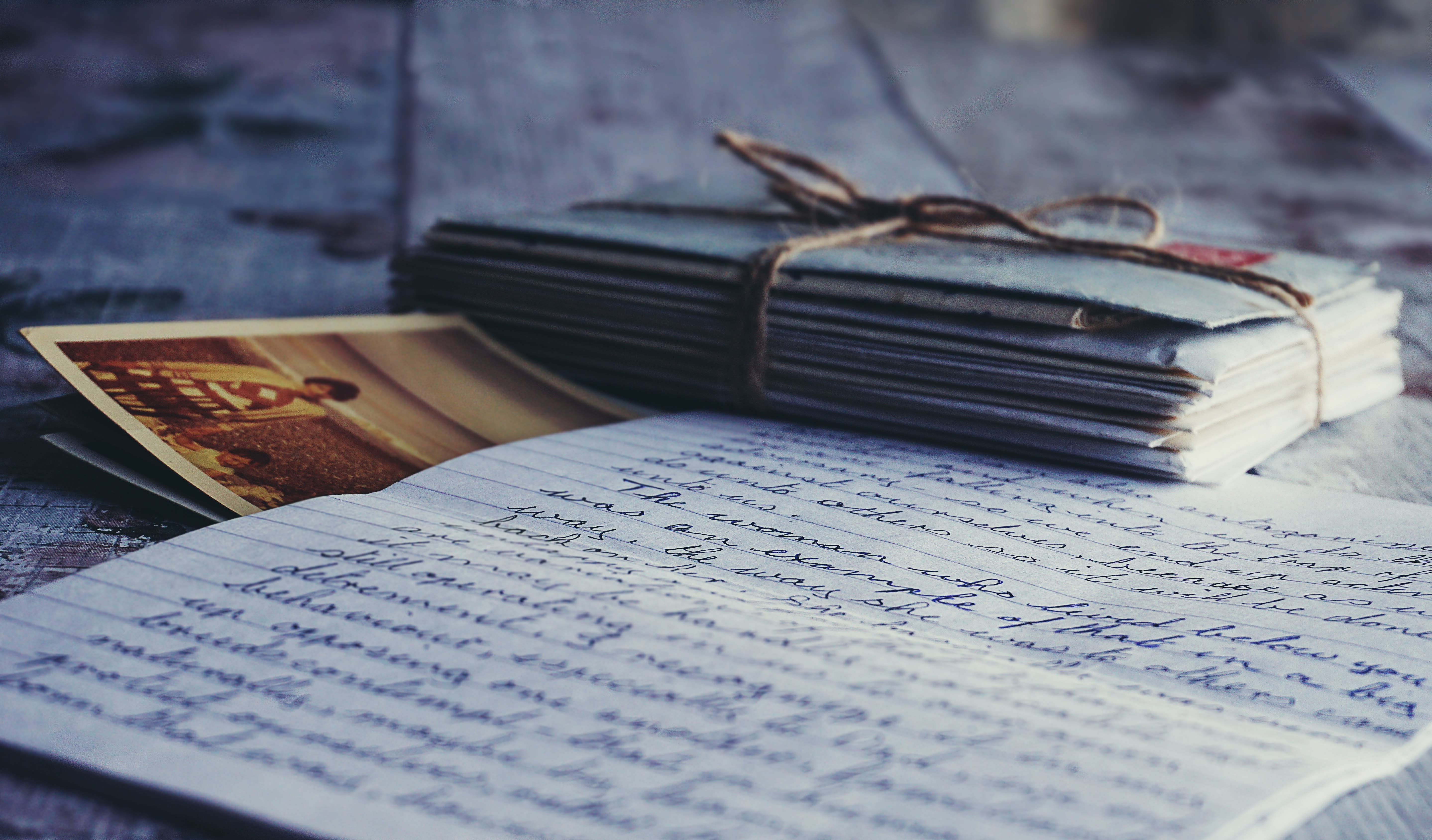 inception-app-prod/YmI4ZWFlZWEtNjUyZC00NjRhLTlkNTgtY2M2MGUyYzEwNzRi/content/2020/05/shallow-focus-of-letter-paper-1157151.jpg