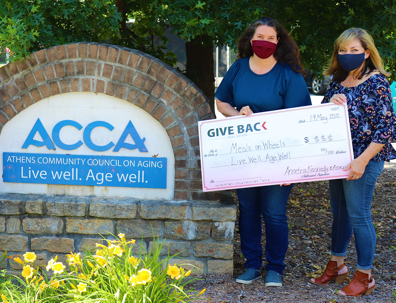 inception-app-prod/YmNiYjc4YjctMjU1OC00YWJhLThmOTYtZDA1N2ZmODcyMzkx/content/2021/05/Annie Kennedy Smaller.jpg