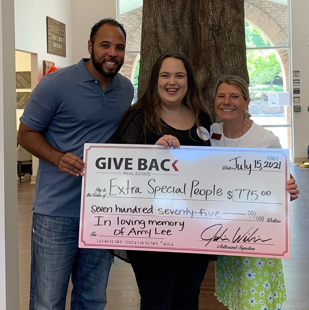 inception-app-prod/YmNiYjc4YjctMjU1OC00YWJhLThmOTYtZDA1N2ZmODcyMzkx/content/2021/07/07-15-21 Julian at ESP Smaller.png